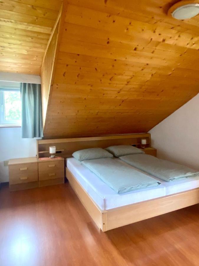 Schoenhuberhof Apartment Panoramablick ブルーニコ エクステリア 写真